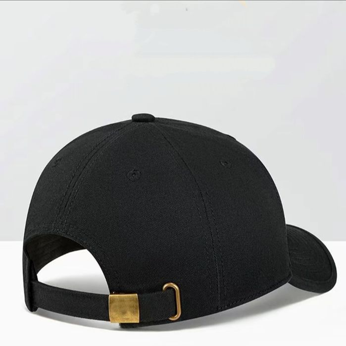 Продам брендовую бейсболку