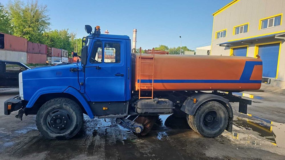 Поливомоченая машина