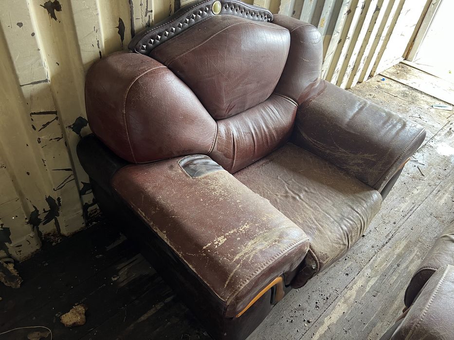 Продам два качественных кресла