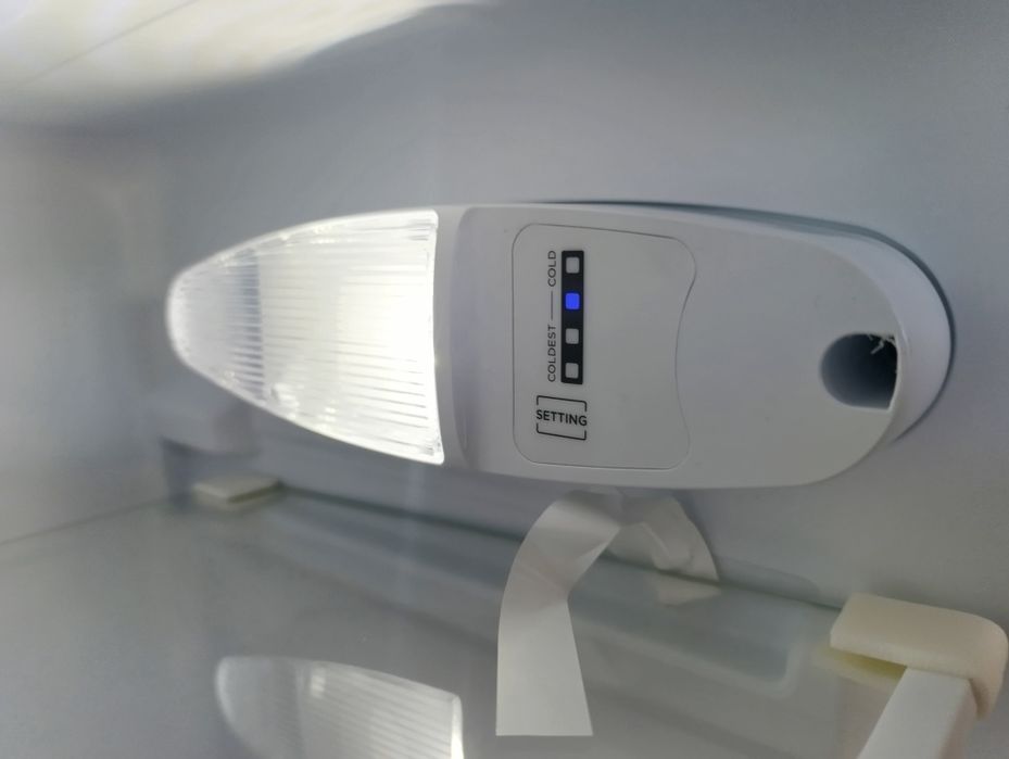 Нов !!! Хладилник и Фризер INVENTUM