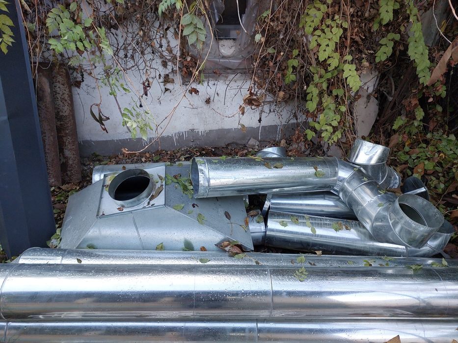 Продам вытяжку для кафе