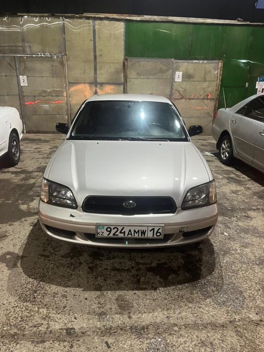 Subaru legacy 1999 4 wd