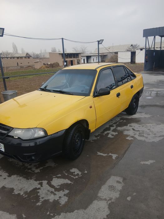 Daewo Nexia 2  2009-yil. Holati yahshi.Metan gazi bor.