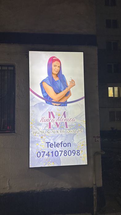 Casete luminoase pentru reclama