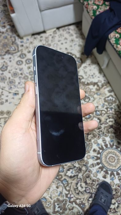 IPhone 15 radnoy xamma joyi radnoy