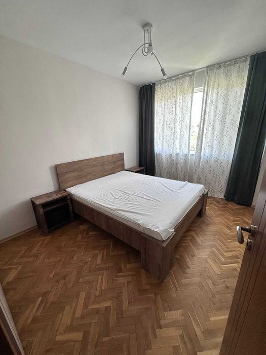 Тристаен апартамент в Каменица 1