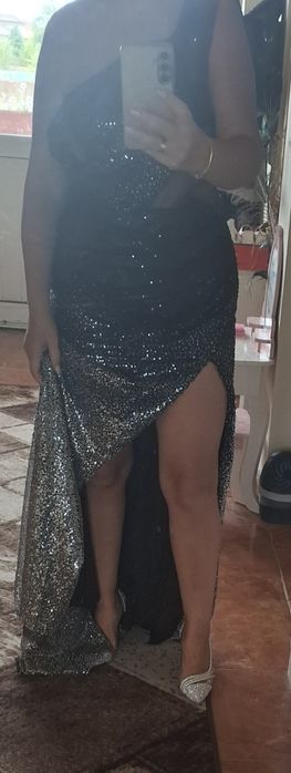 Дълга официална рокля с паети размер 38 М