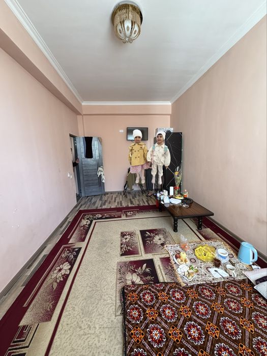 1 xonalik arzon narxda sotiladi