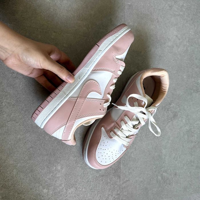 Дамски маратонки Nike Dunk Low Pro