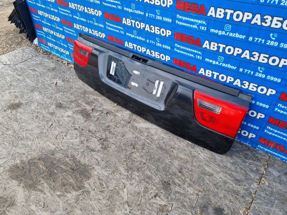 Дверь багажника на БМВ Х5 Е53 / BMW X5 E53