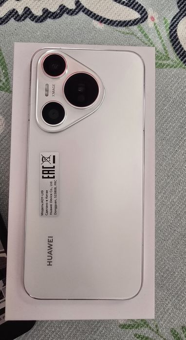 Смартфон Huawei Pura 70 (белый)