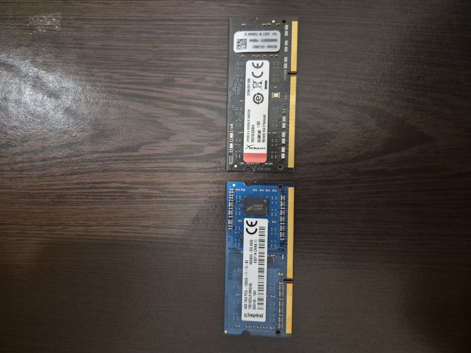 2x RAM DDR3L 4GB 1600MHz – 8GB total – HyperX + Kingston