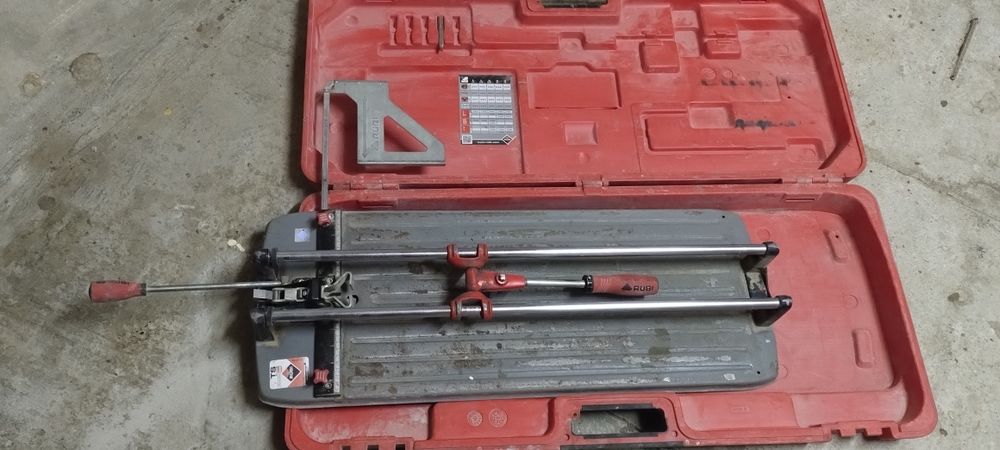 Машина за плочки