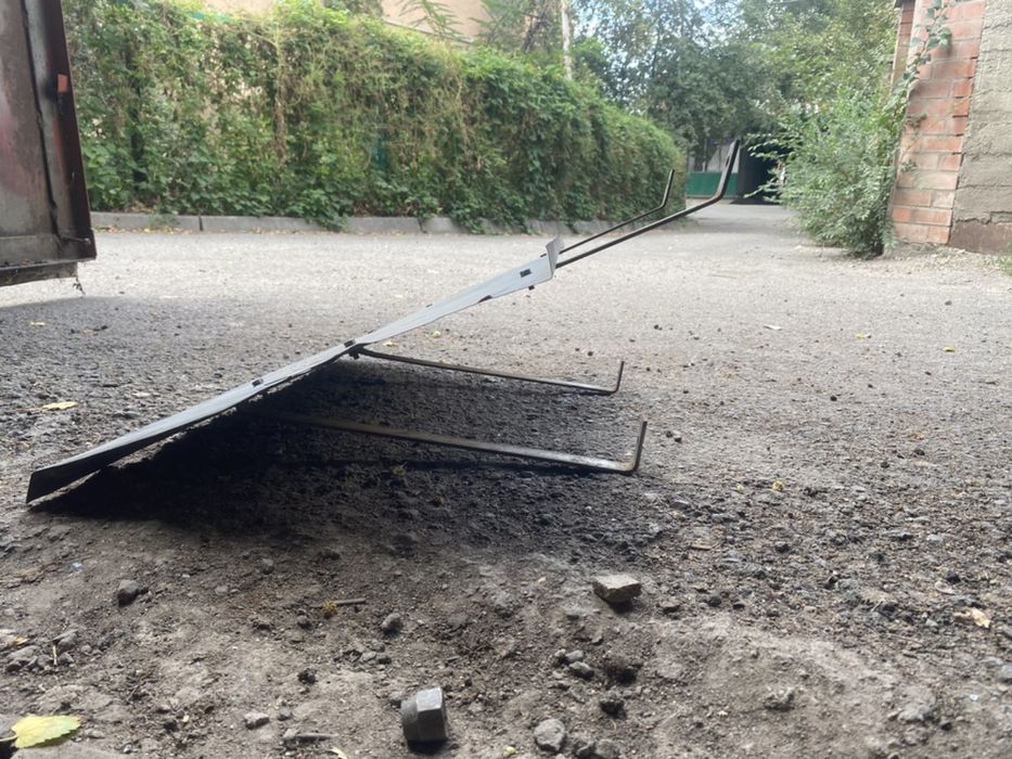 Козырек для кондиционера