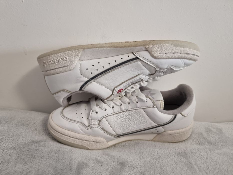 Adidasi Adidas Continental 80 marime 38