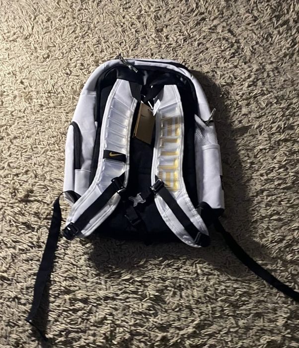 Продам Рюкзаки NIKe Elite