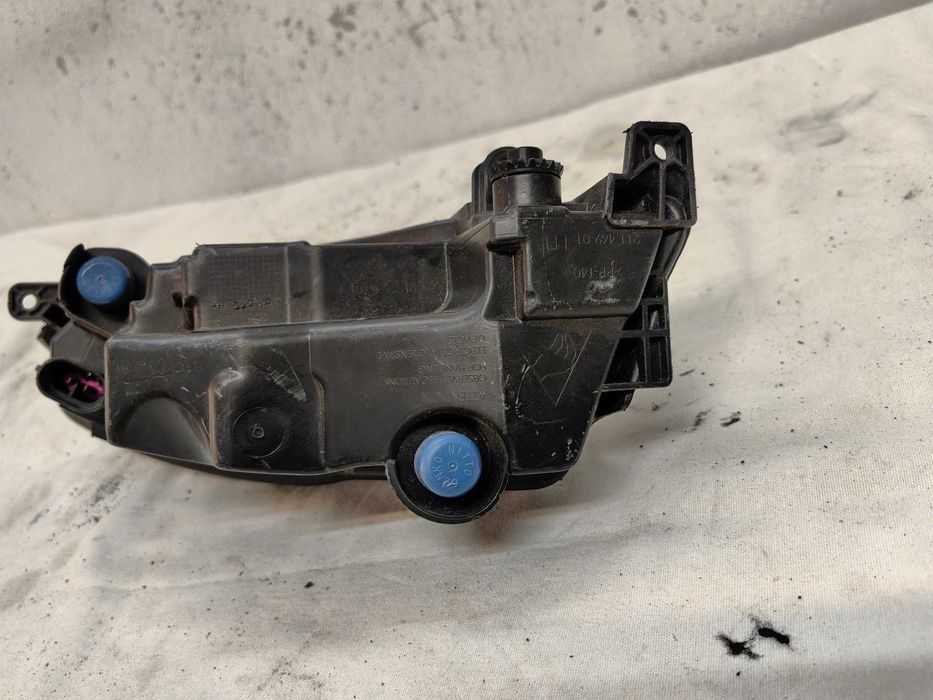 Оригинален халоген Сеат Леон  Seat Leon Led 2020 LH