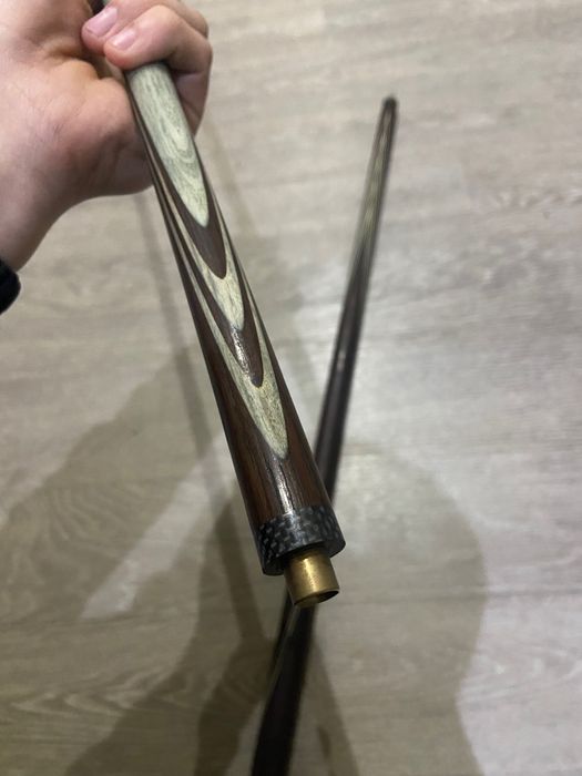 Бильярдный кий с кейсом