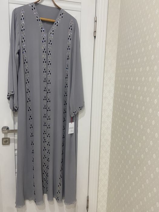 Продается новая накидка с Дубая