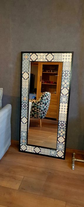 "Огледалце,огледалце я кажи"