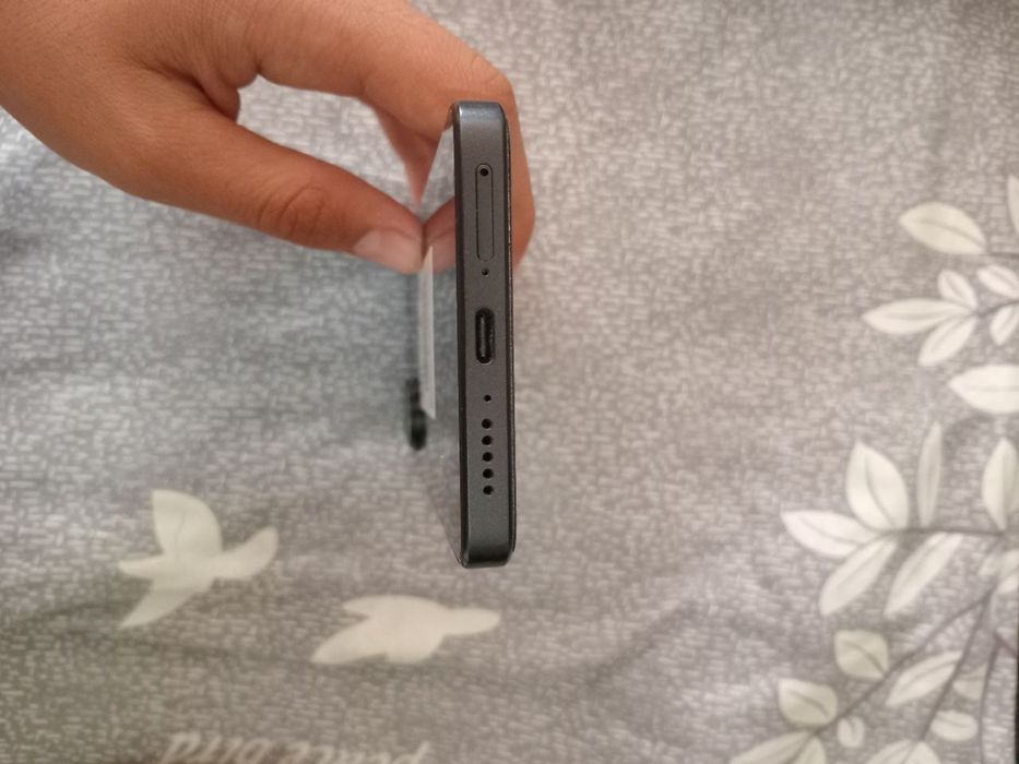 Poco X7 Pro 256GB ideal holat tezkor