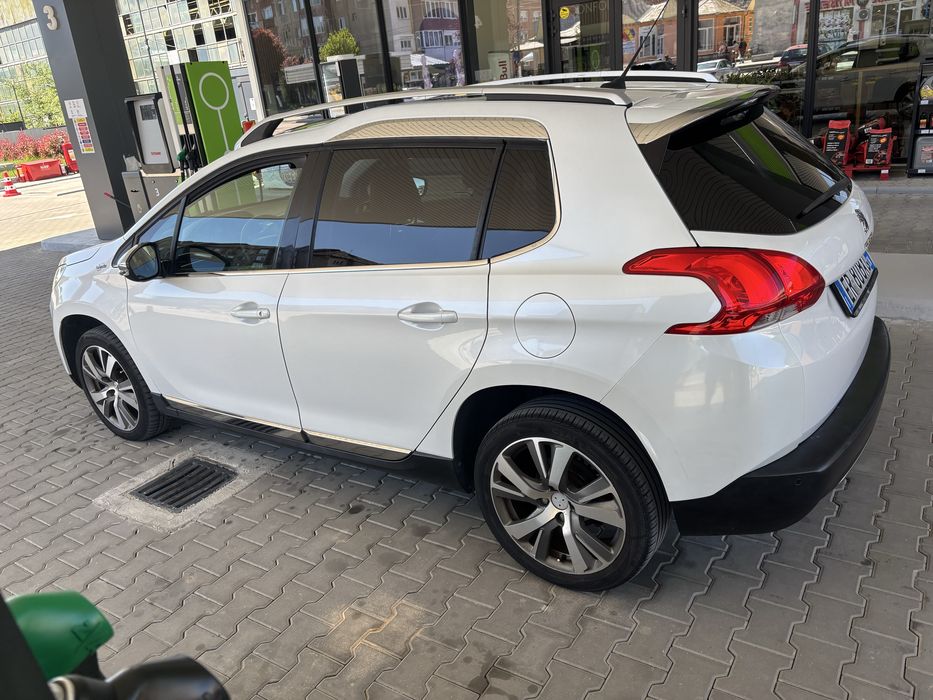 PEUGEOT 2008  1.6ehdi,165000km,combi din 2013 ,consum 4la suta,carte service,inmatriculat in tara!!