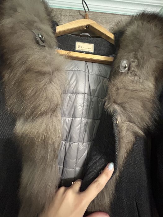 Продам зимнее пальто