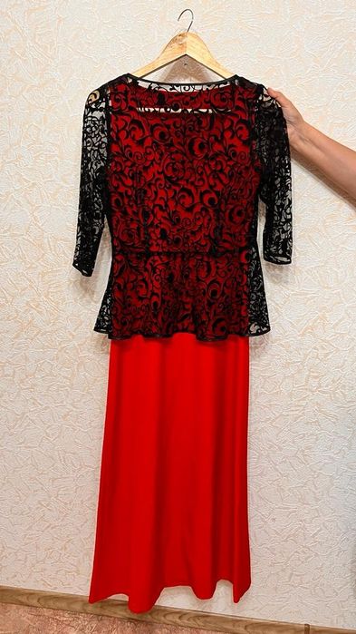 Продам платье нарядное