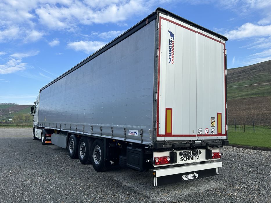 Semiremorca Schmitz Liftanta Fb.2022.05.2 buc.(Schwarzmuller kogel)
