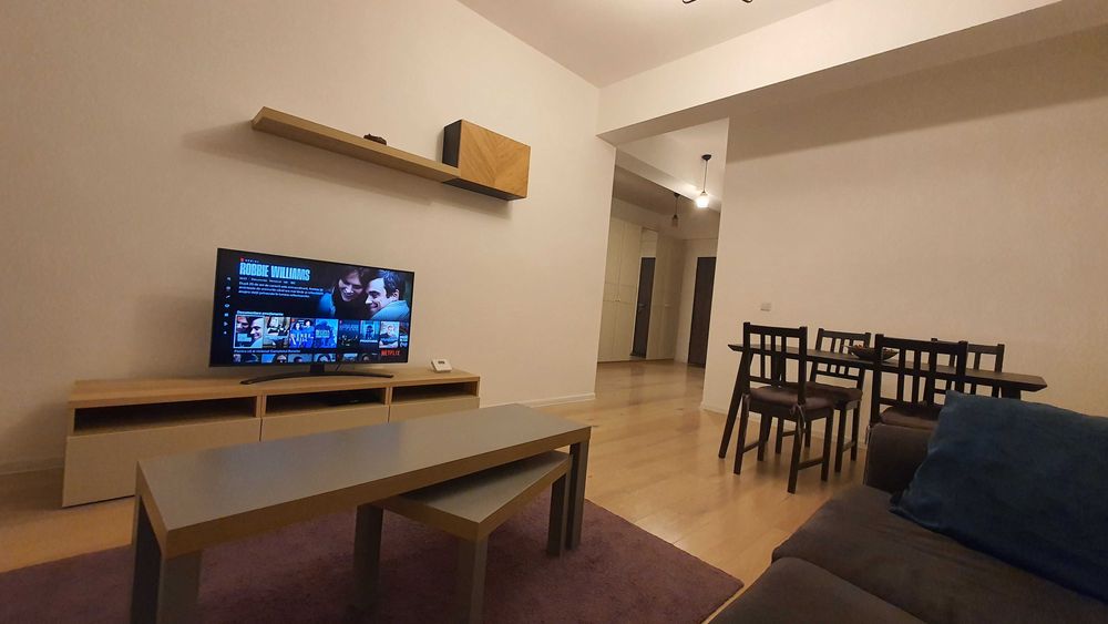 Inchiriere apartament 2 camere Aviatiei bloc nou