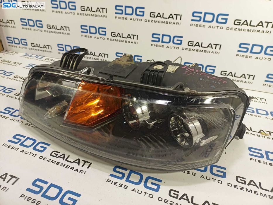 Far Stanga cu Lupa FARA Xenon EUROPA Fiat Punto 1998 - 2005 [L1151]
