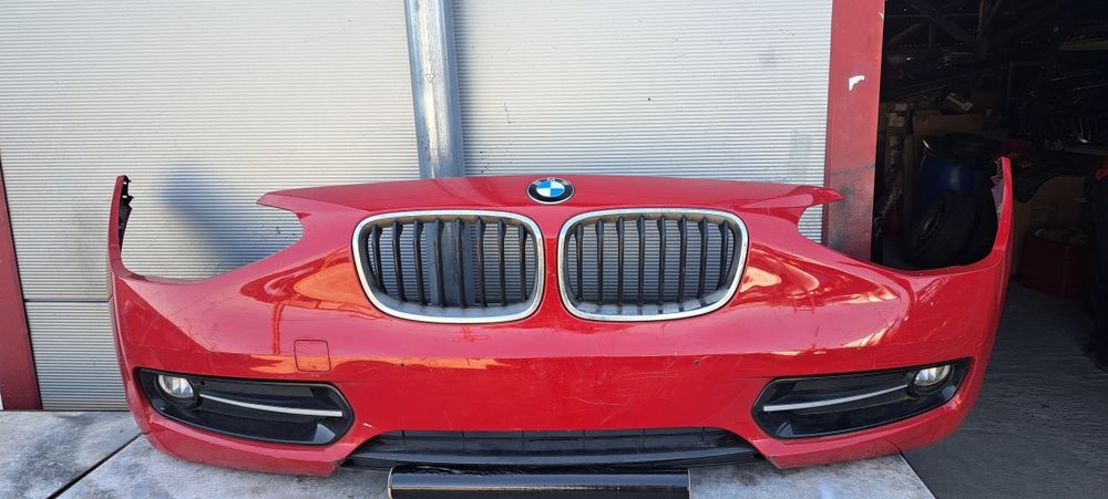Bara fata BMW F20 Seria 1 an 2014