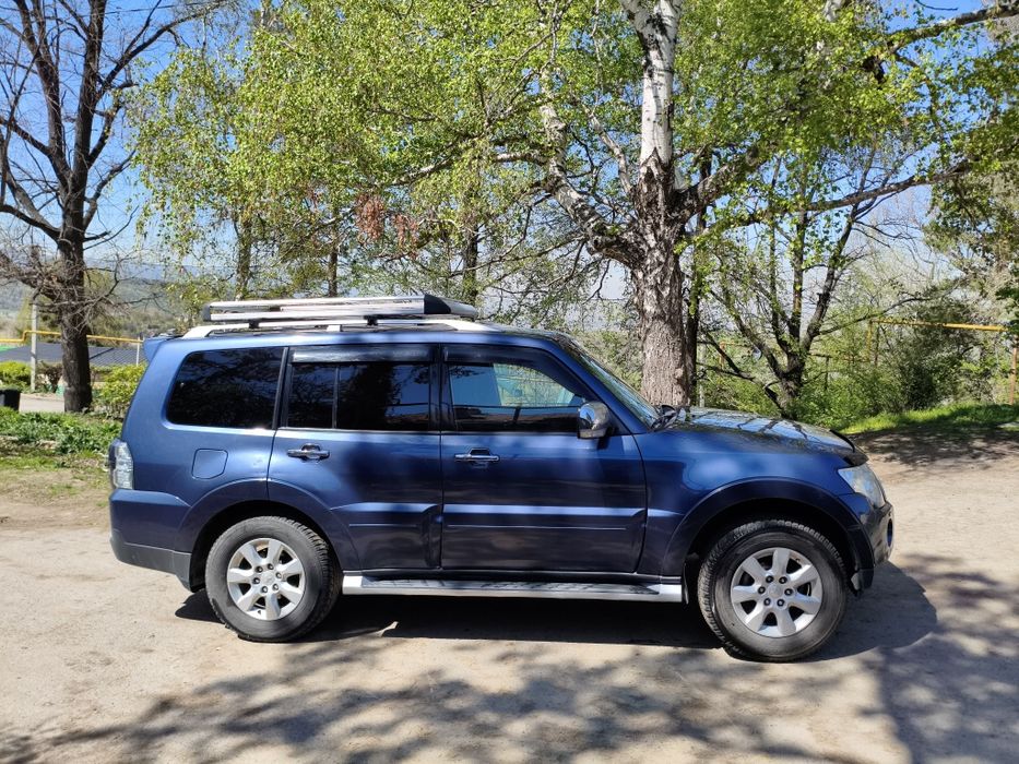 Продам mitsubishi pajero