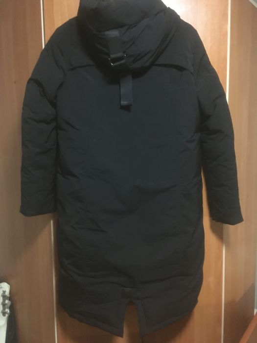 Продам зимний пуховик