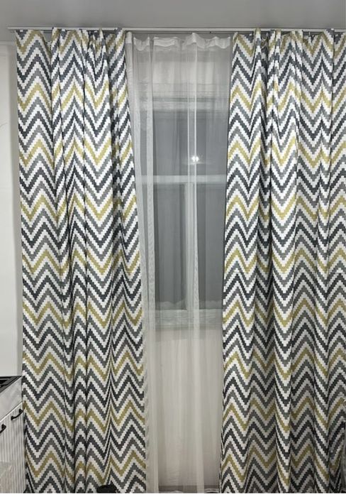 Продам партьер штор