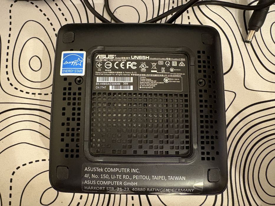 Mini PC Asus i5 6200 12GB Ram
