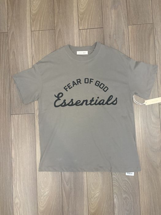 Tricou Essentials