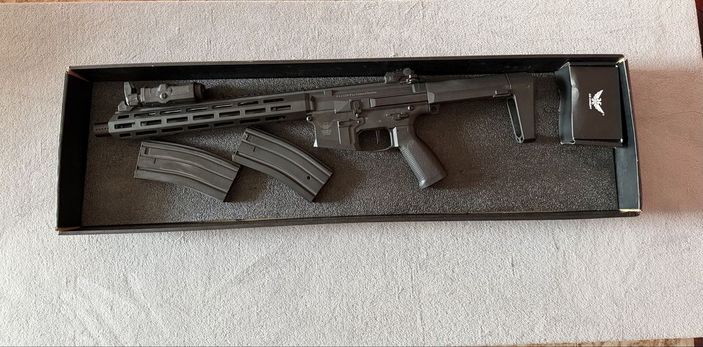 Airsoft Honey Badger SD + Wiley X очила + пълен стартов комплект