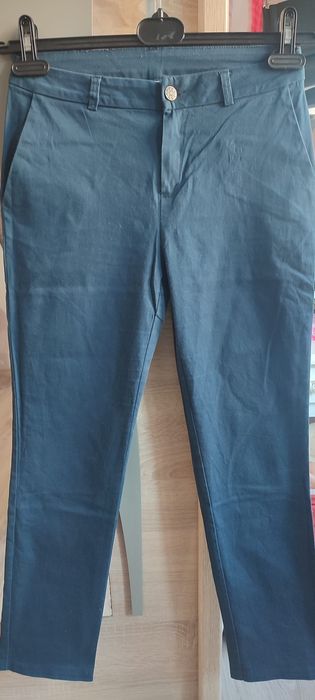 Pantaloni pentru damă