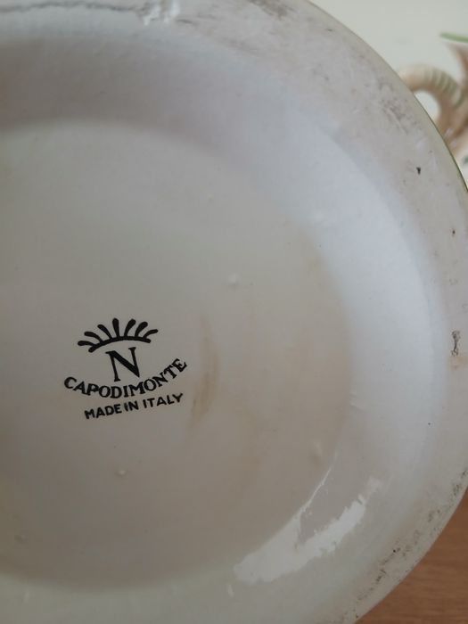 Порцеланов чайник