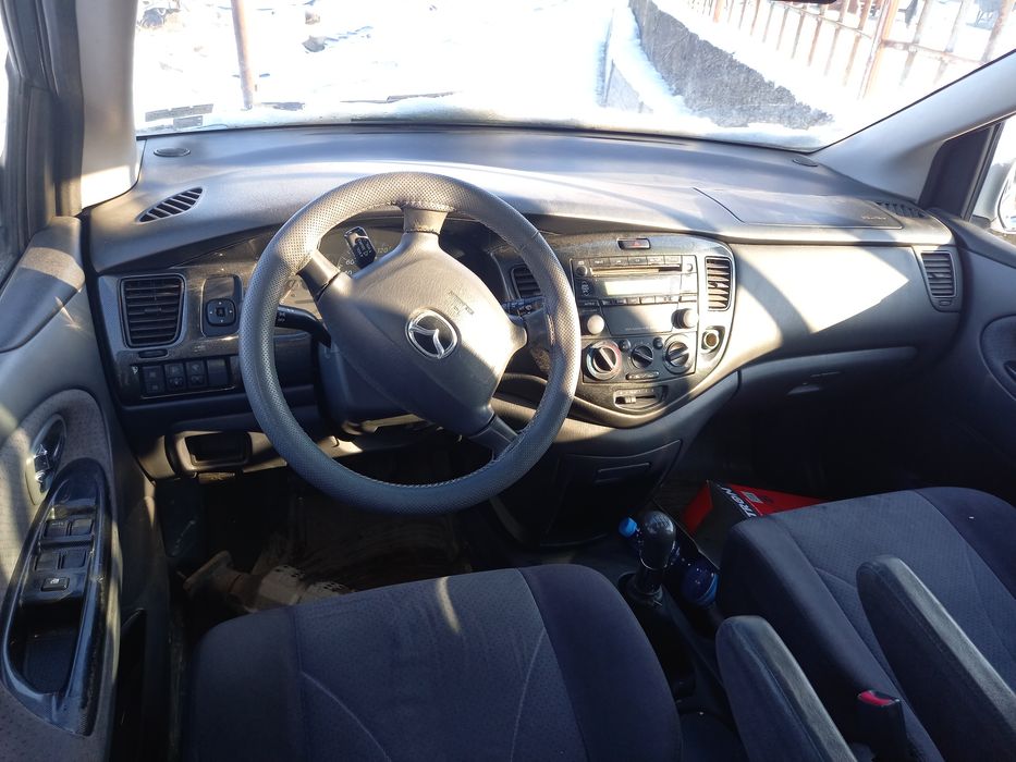 Мазда МПВ 2.0 tdi на части !