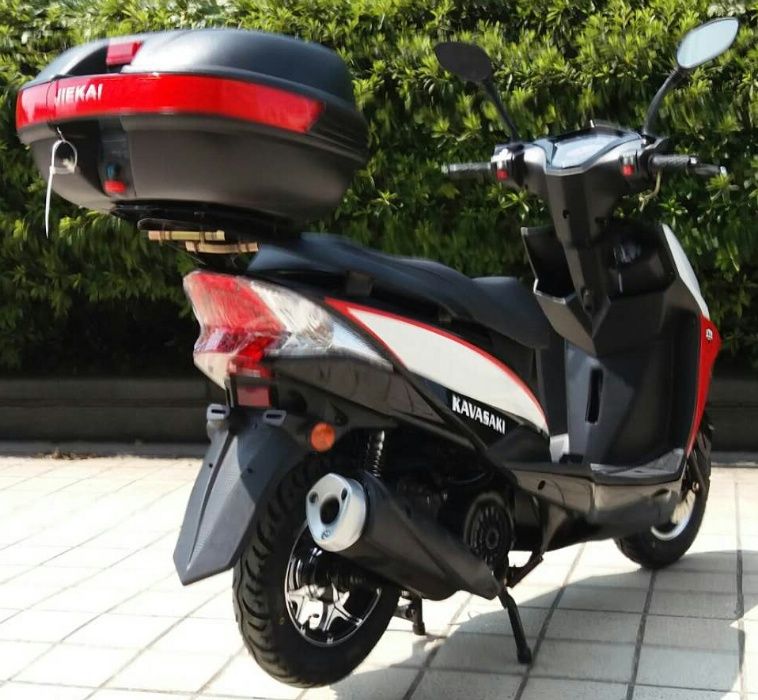 Успей купить Скутер бензине, 799 долларов