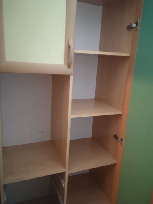 Продам школьную стену