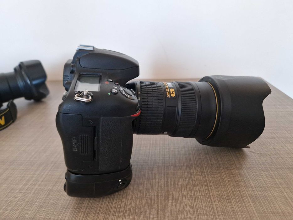aparat foto NiKon d610
