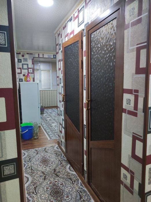 Тезда Гуливерда 4хона 1этаж квартира сотилади