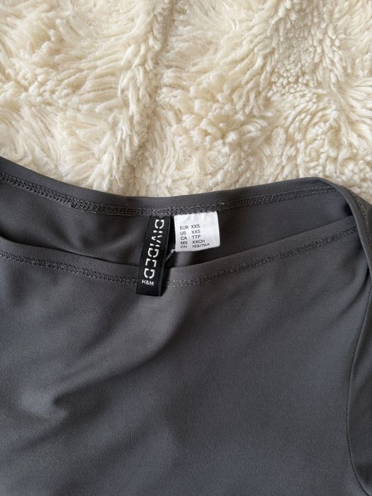 Платье серое H&M