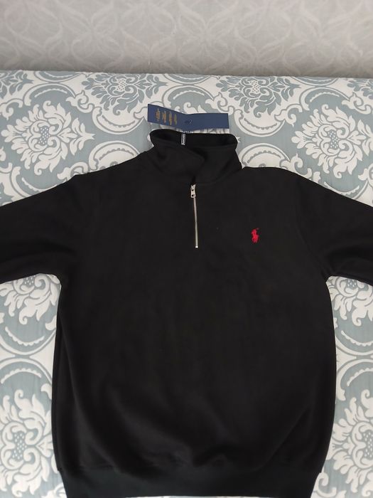 Продам полузамок поло