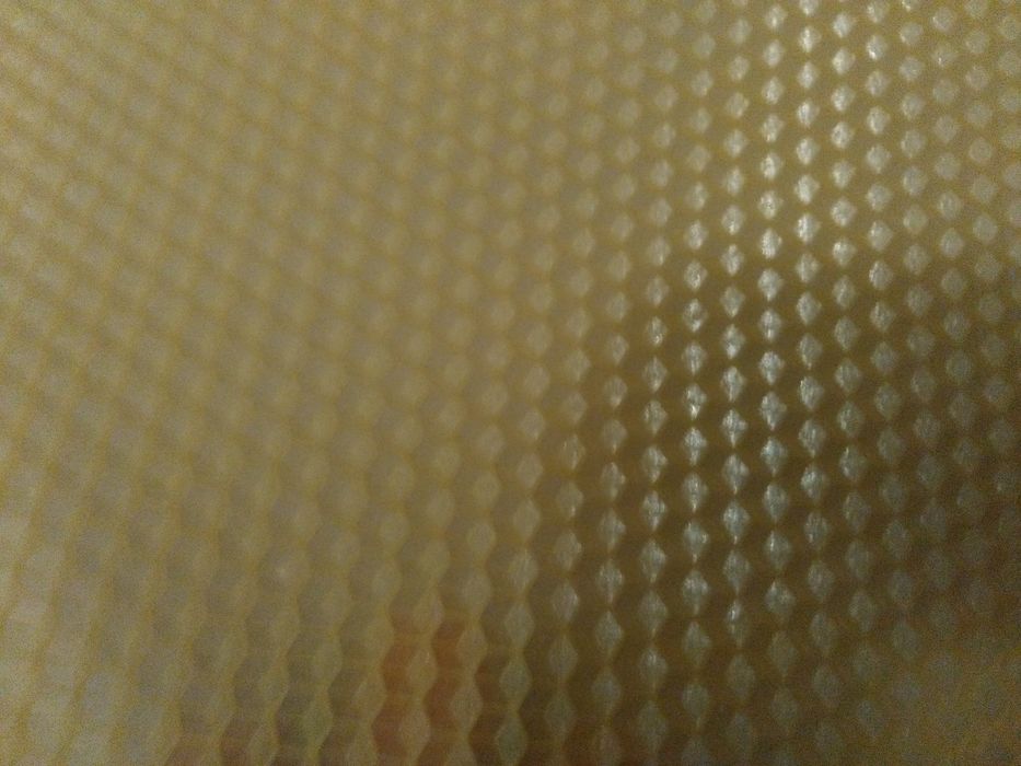 Вощина натуральная.