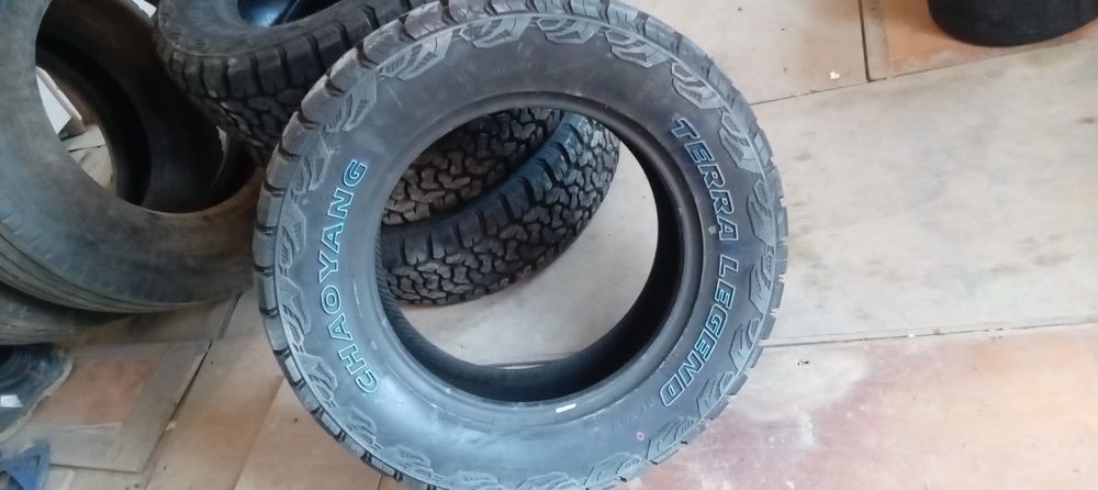 Продам балоны новый 245/65 R17