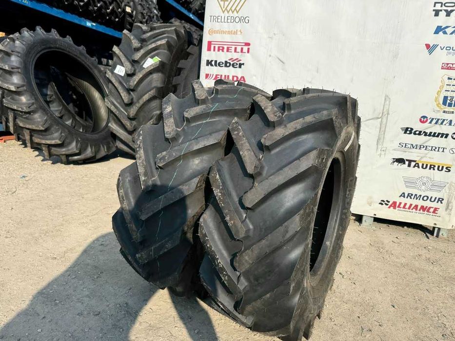 12.5/80-18 cu 12 pliuri anvelope noi BKT cu livrare rapida de tractor